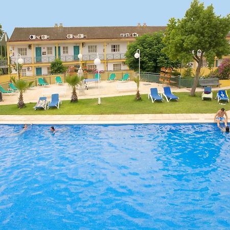Hotel Jm Jardin De La Reina Guillena Eksteriør billede
